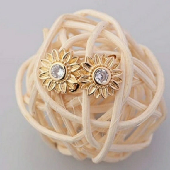 Sunflower Cubic Zirconia Stud Earrings - Picture 2 of 4